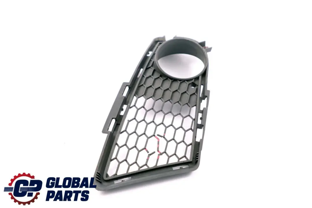 Przednia Prawa Boczna Kratka Zderzaka do BMW 3 E90 E91 LCI M Sport o numerze 7891396 BMW 3 E90 E91 LCI M Sport Przednia Prawa Boczna Kratka Zderzaka - SKU 7891396-1 - Numer Części 7891396