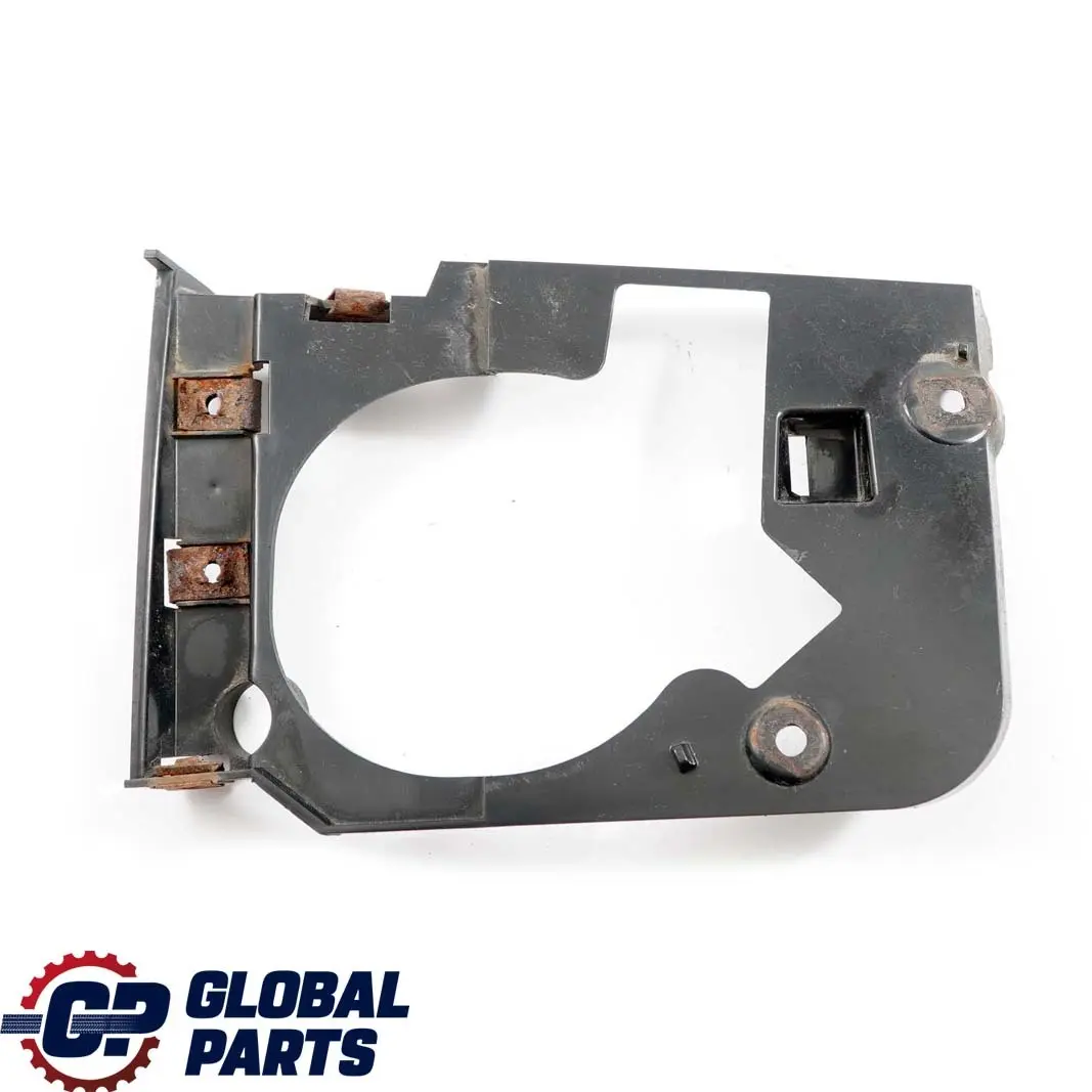 Paraurti Anteriore Supporto Fendinebbia Destro per BMW E90 E91 LCI M Sport con numero di parte 7891398 BMW E90 E91 LCI M Sport Paraurti Anteriore Supporto Fendinebbia Destro - SKU 7891398 - Numero di parte 7891398