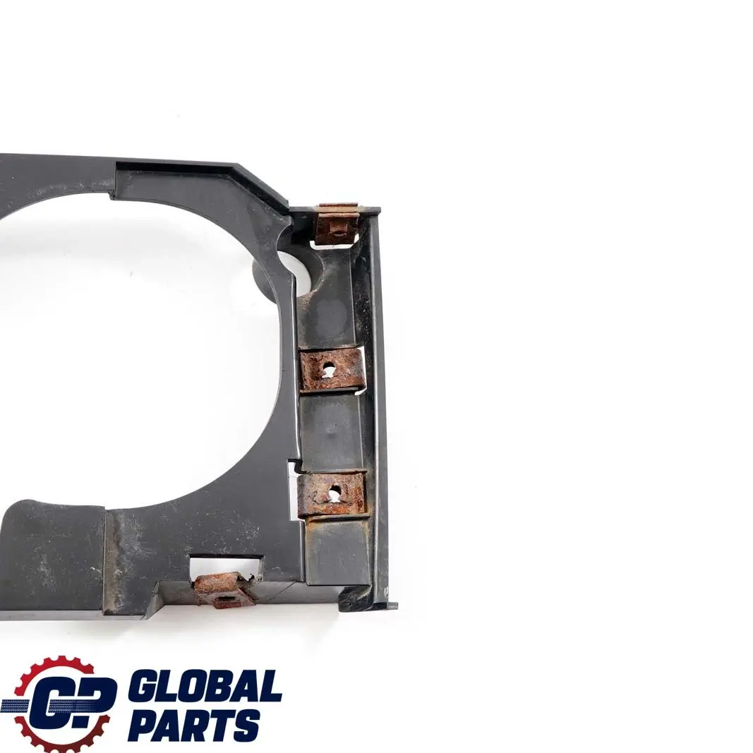 Soporte Parachoques Delantero Luz Antiniebla Derecha para BMW E90 E91 LCI M Sport con número de pieza 7891398 BMW E90 E91 LCI M Sport Soporte Parachoques Delantero Luz Antiniebla Derecha - SKU 7891398 - Número de pieza 7891398