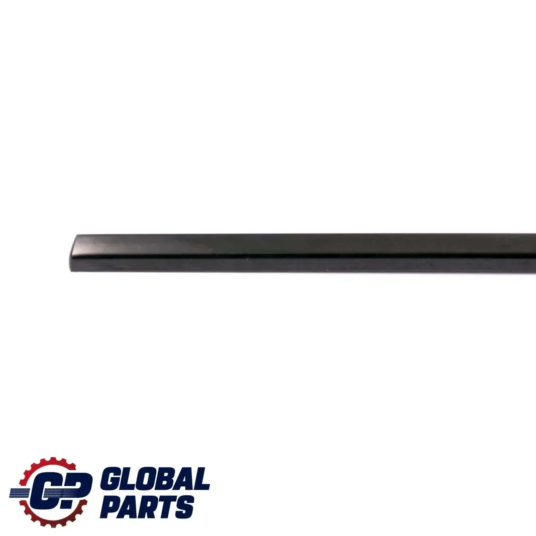 Leiste Seitenscheibe Hinten Rechts Glanzschwarz für BMW 3 er E46 Touring mit Teilenummer 7891408 BMW 3 er E46 Touring Leiste Seitenscheibe Hinten Rechts Glanzschwarz - SKU 7891408 - Teilenummer 7891408