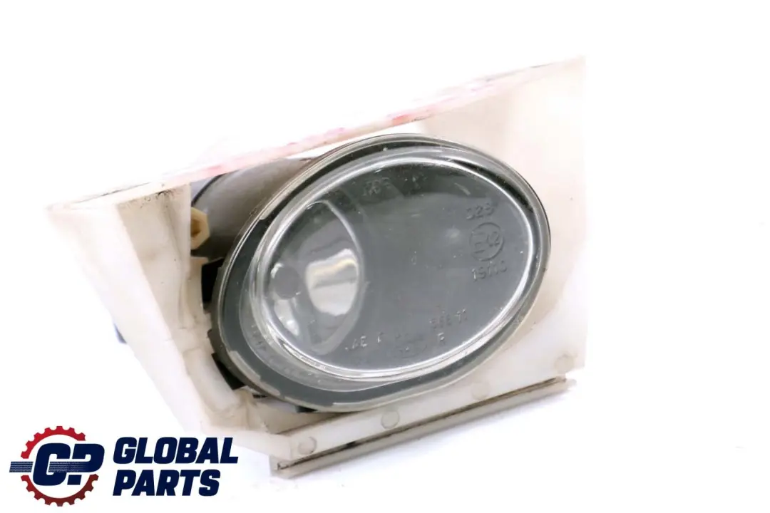 Fog Light Lamp Right O/S 2496370 to BMW 3 5 Series E39 E46 with Part number 7894018 BMW 3 5 Series E39 E46 Fog Light Lamp Right O/S 2496370 - SKU 7894018 - Part number 7894018