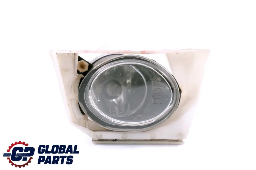 Fog Light Lamp Right O/S 2496370 to BMW 3 5 Series E39 E46 with Part number 7894018 BMW 3 5 Series E39 E46 Fog Light Lamp Right O/S 2496370 - SKU 7894018 - Part number 7894018