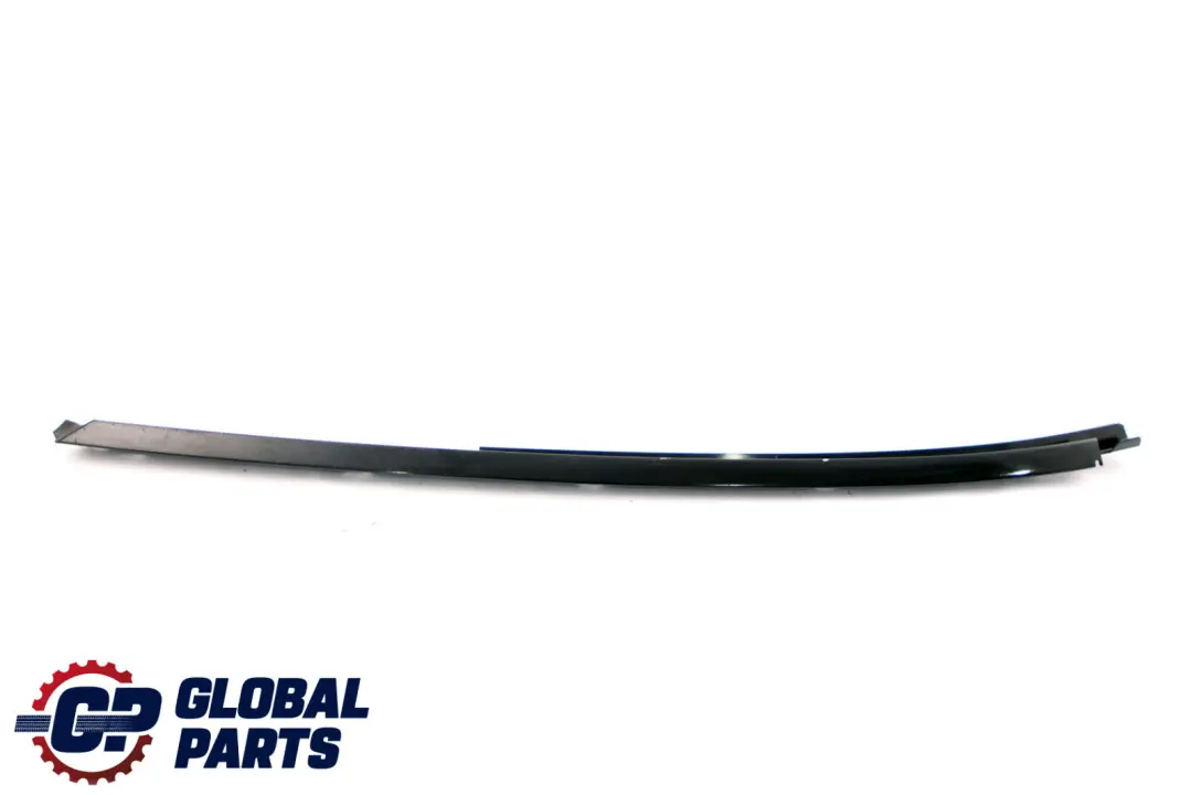 Listwa Przedniej Szyby Prawy Przód Wysoki Połysk do BMW E46 Cabrio o numerze 7894360 BMW E46 Cabrio Listwa Przedniej Szyby Prawy Przód Wysoki Połysk - SKU 7894360 - Numer Części 7894360