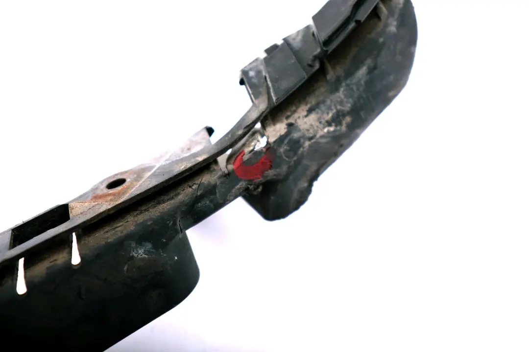 Aufnahme Seitenwand Vorne Rechts für BMW 5 er E60 E61 LCI M5 mit Teilenummer 7895736 BMW 5 er E60 E61 LCI M5 Aufnahme Seitenwand Vorne Rechts - SKU 7895736 - Teilenummer 7895736