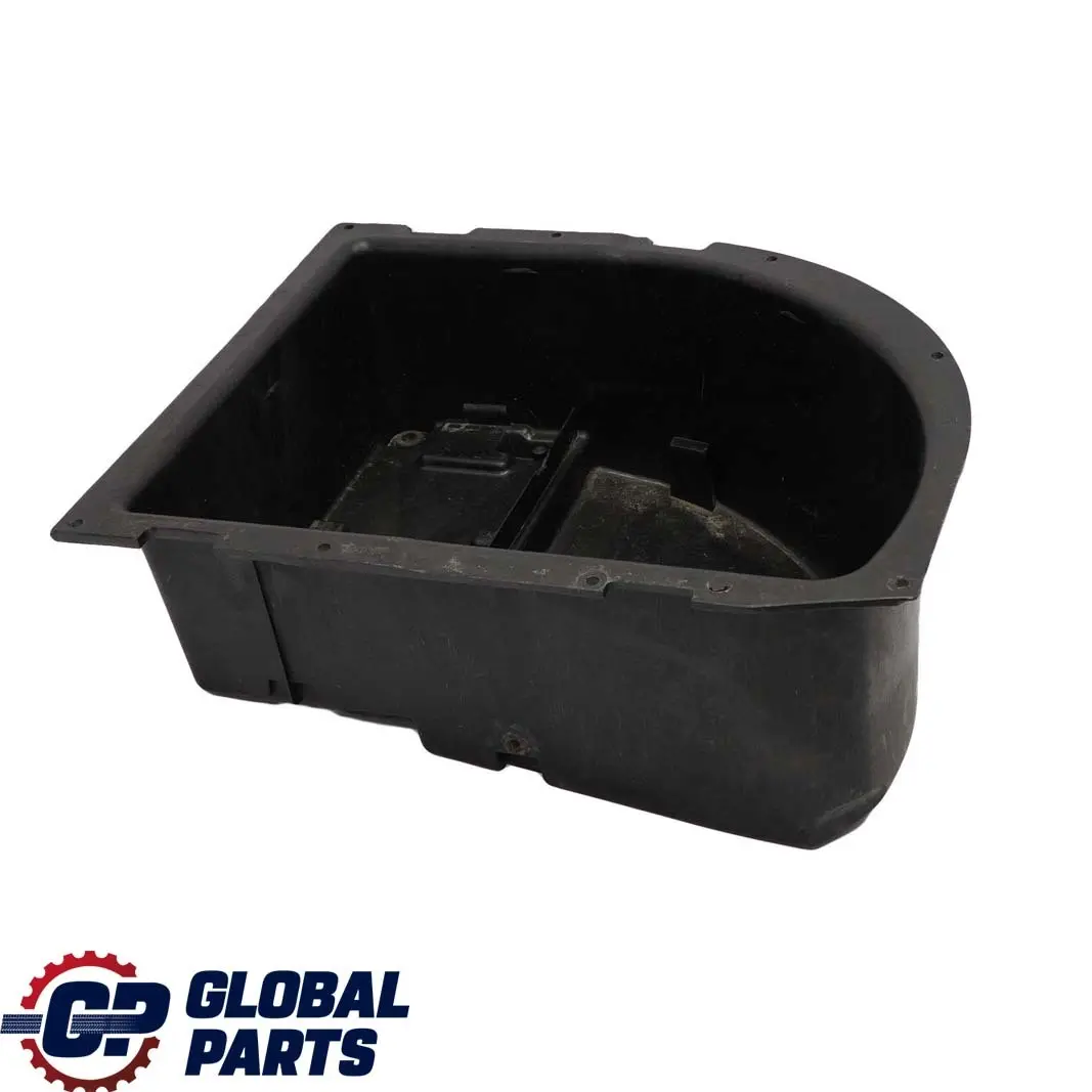 Portabagagli Bagagliaio Multifunktionswanne Serbatoio per BMW E60 M5 con numero di parte 7896105 BMW E60 M5 Portabagagli Bagagliaio Multifunktionswanne Serbatoio - SKU 7896105 - Numero di parte 7896105