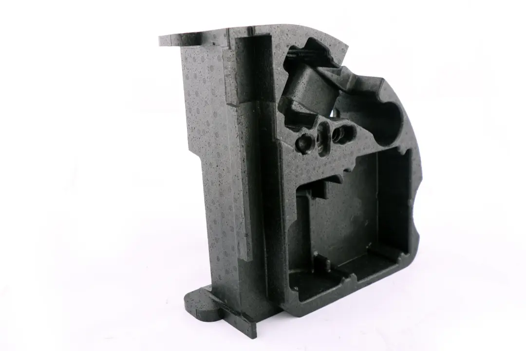 Carcasa inserción superior para maletero BMW 5 E60 M5 para con número de pieza 7896107 Carcasa inserción superior para maletero BMW 5 E60 M5 - SKU 7896107 - Número de pieza 7896107