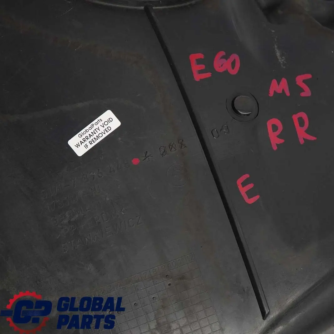 Nadkole Osłona Wnęki Tył Tylne Prawe do BMW E60 M5 o numerze 7896448 BMW E60 M5 Nadkole Osłona Wnęki Tył Tylne Prawe - SKU 7896448 - Numer Części 7896448