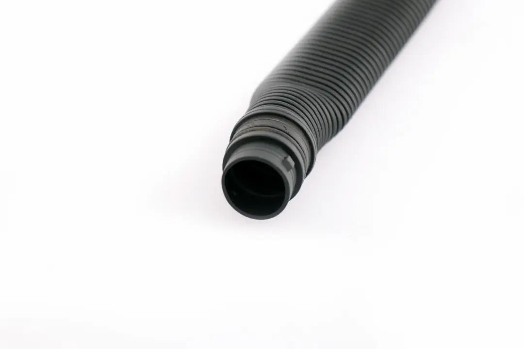 BMW 5 6 Reihe E60 M5 E63 E64 M6 Stutzen fÄ‚Ä½r Befuellkanal 6166 - SKU 7896455-1 - Teilenummer 7896455