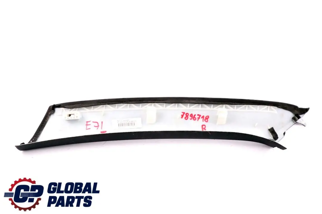 Cache montant colonne A Panneau d'habillage droit Noir pour BMW X6 E71 à propos du numéro de pièce 6979844 BMW X6 E71 Cache montant colonne A Panneau d'habillage droit Noir - SKU 7896718 - Numéro de pièce 6979844