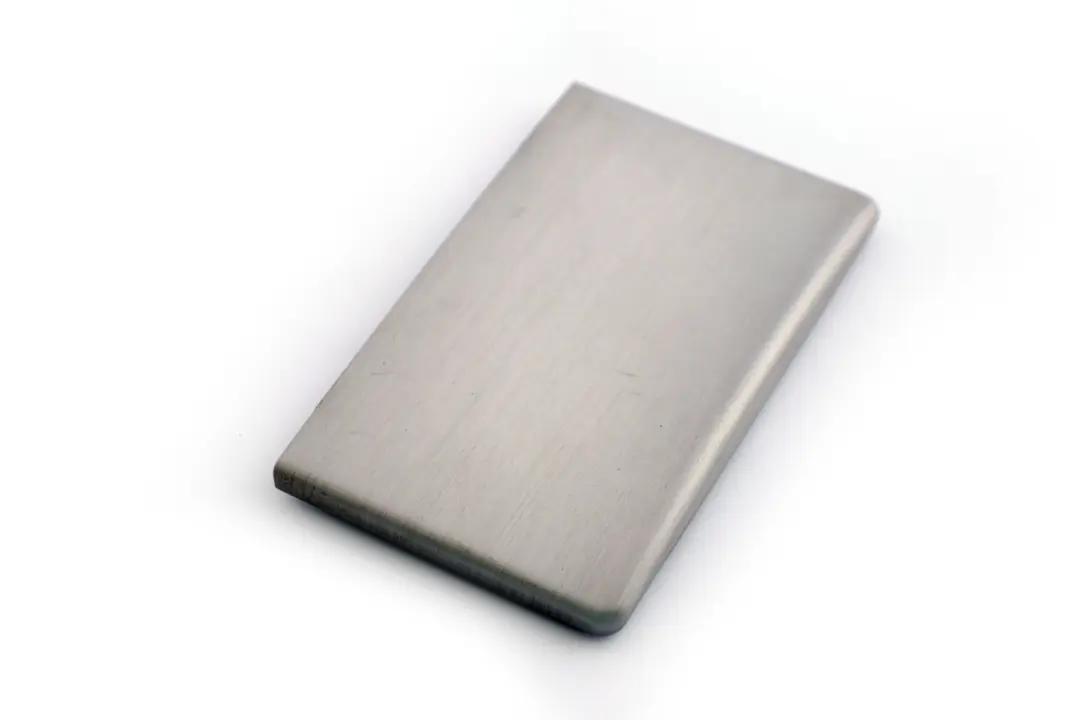 Decor Panel For Ashtray Aluminium Alu Shadow to BMW 5 Series E60 M5 with Part number 7059949 BMW 5 Series E60 M5 Decor Panel For Ashtray Aluminium Alu Shadow - SKU 7896936 - Part number 7059949