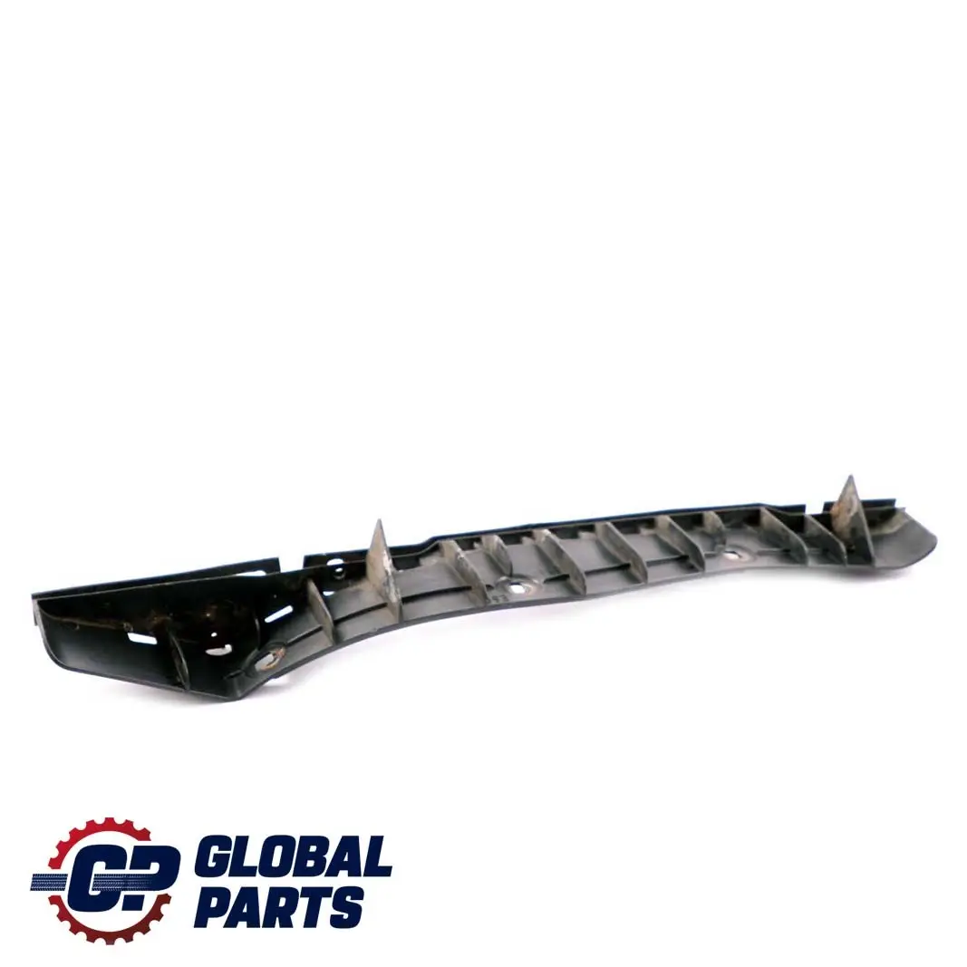 Moldura de guía central inferior parachoques deportivo para BMW E60 E61 LCI con número de pieza 7897144 BMW E60 E61 LCI Moldura de guía central inferior parachoques deportivo - SKU 7897144 - Número de pieza 7897144