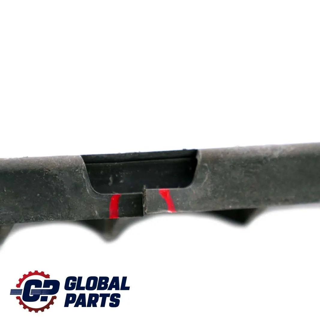 Moldura de guía central inferior parachoques deportivo para BMW E60 E61 LCI con número de pieza 7897144 BMW E60 E61 LCI Moldura de guía central inferior parachoques deportivo - SKU 7897144 - Número de pieza 7897144