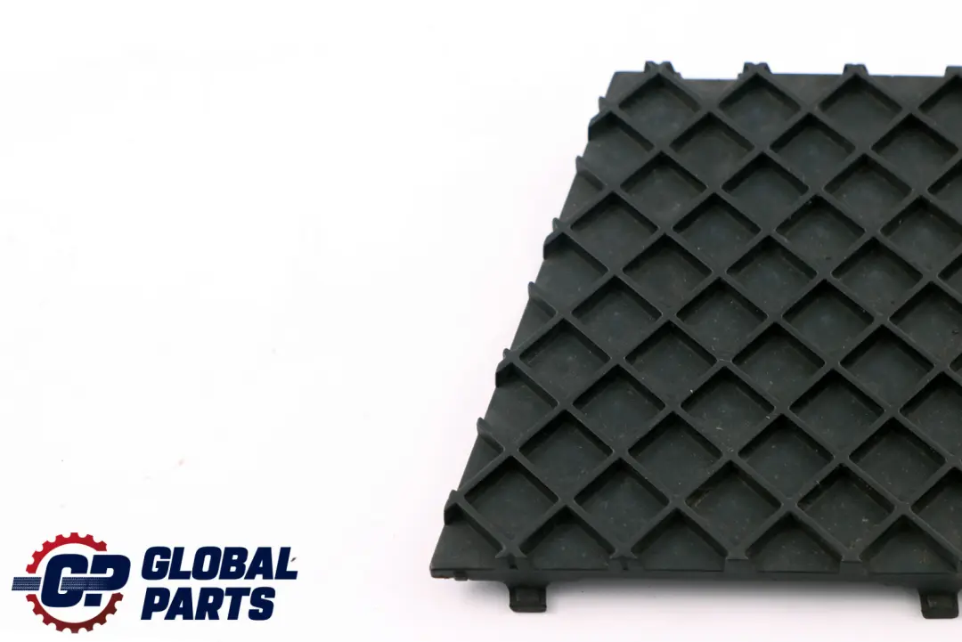 Kratka Zaślepka Zderzaka Lewa M-Sport do BMW E60 E61 o numerze 7897186 BMW E60 E61 Kratka Zaślepka Zderzaka Lewa M-Sport - SKU 7897186 - Numer Części 7897186