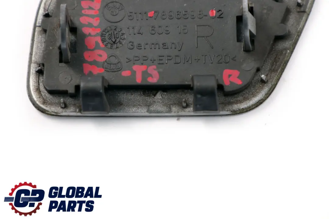 Front Bumper Headligh Flap Cover Right O/S Titansilber Silver to BMW 5 Series E60 M with Part number 7896598 BMW 5 Series E60 M Front Bumper Headligh Flap Cover Right O/S Titansilber Silver - SKU 7897212-TS - Part number 7896598