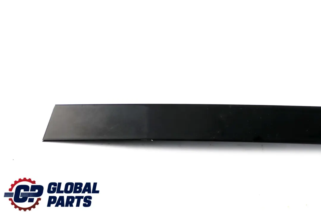 Abdeckleiste Säule C Tür Hinten Links Hochglanz Schwarz für BMW E61 mit Teilenummer 7897283 BMW E61 Abdeckleiste Säule C Tür Hinten Links Hochglanz Schwarz - SKU 7897283 - Teilenummer 7897283