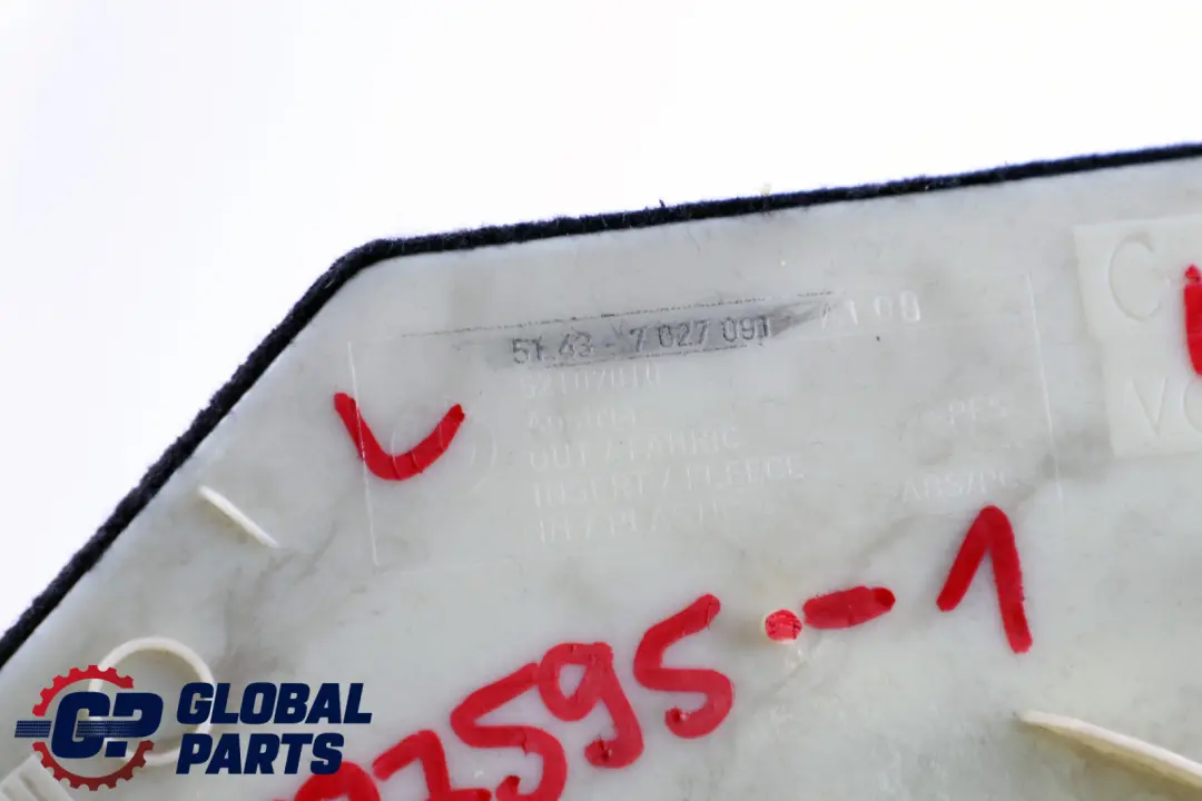 Embellecedor Panel Columna C Tapa Izquierda Negro Antracita para BMW E60 con número de pieza 7027091 BMW E60 Embellecedor Panel Columna C Tapa Izquierda Negro Antracita - SKU 7897595-1 - Número de pieza 7027091