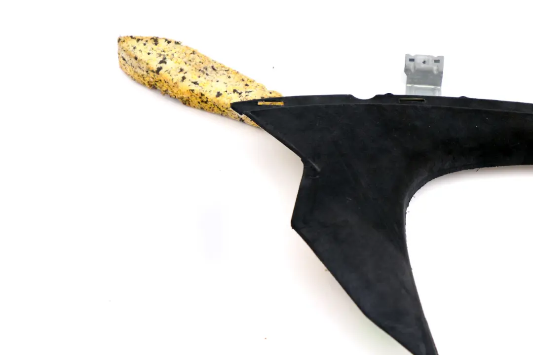 Panel embellecedor Columna C Tapa Izquierda Antracita Alcantara para BMW E60 con número de pieza 7027091 BMW E60 Panel embellecedor Columna C Tapa Izquierda Antracita Alcantara - SKU 7897595 - Número de pieza 7027091