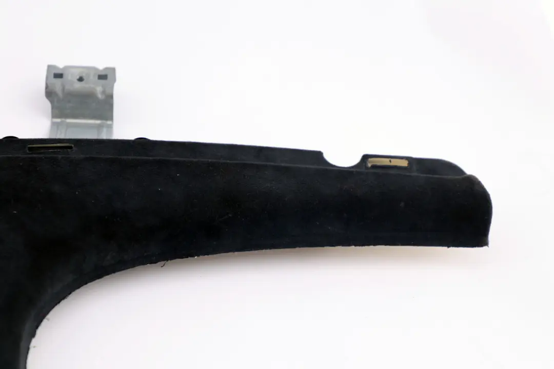 Panel embellecedor Columna C Tapa Izquierda Antracita Alcantara para BMW E60 con número de pieza 7027091 BMW E60 Panel embellecedor Columna C Tapa Izquierda Antracita Alcantara - SKU 7897595 - Número de pieza 7027091