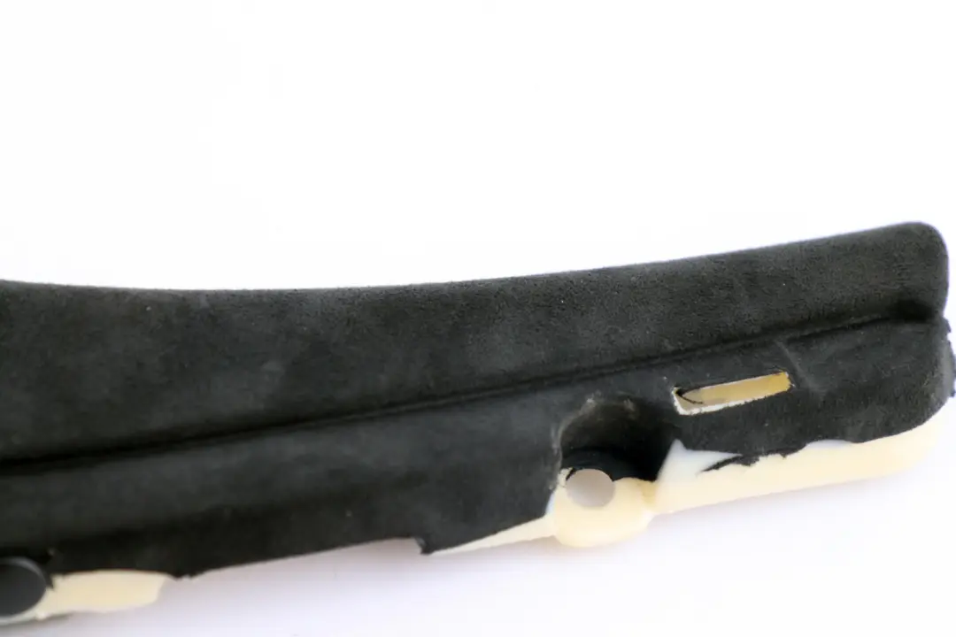 BMW 5 er E60 LCI Verkleidung C-Säule vorne rechts Anthrazit Alcantara - SKU 7897596 - Teilenummer 7027092