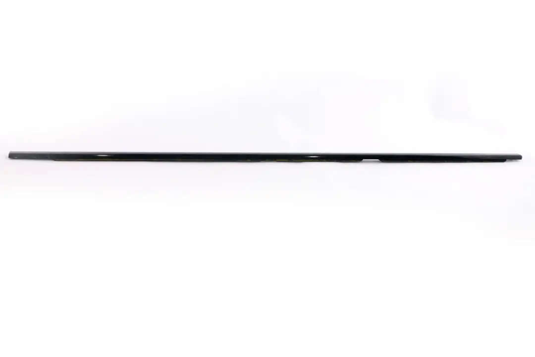 BMW 5 E60 LCI Plaque D'egout Porte Exterieur Arriere Droite Noir Brillant - SKU 7897666 - Numéro de pièce 7897666