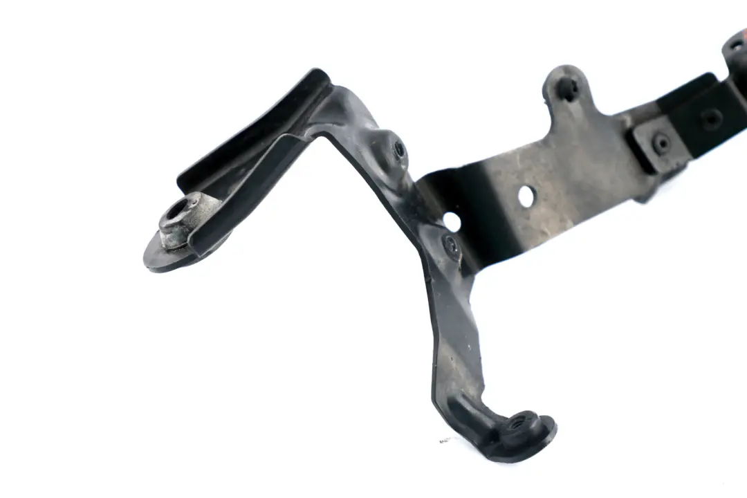 BMW E60 E61N M5 E63 E64 M6 Refrigeracion Tanque Compensacion Soporte - SKU 7897897 - Número de pieza 51717897897