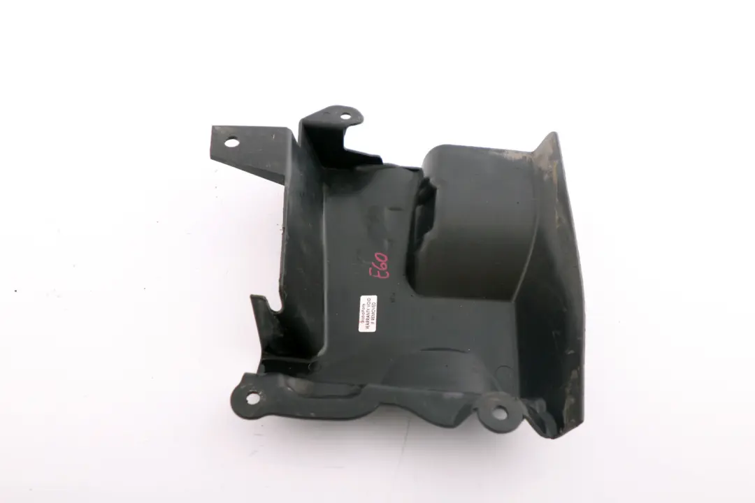 Rivestimento passaruota anteriore Nero per BMW E60 con numero di parte 7897919 BMW E60 Rivestimento passaruota anteriore Nero - SKU 7897919 - Numero di parte 7897919