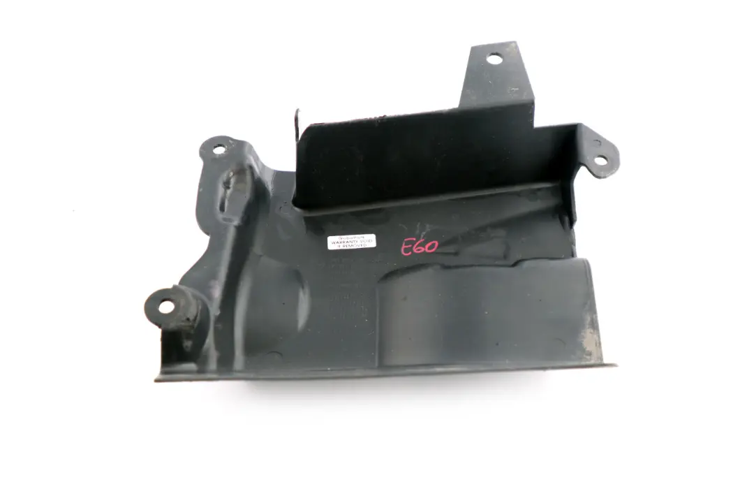 Rivestimento passaruota anteriore Nero per BMW E60 con numero di parte 7897919 BMW E60 Rivestimento passaruota anteriore Nero - SKU 7897919 - Numero di parte 7897919