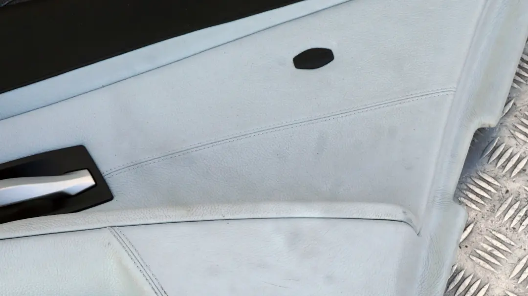 Right O/S Door Leather Card Trim Panel Roller Blind to BMW 5 Series E60 M5 Rear with Part number 7898052 BMW 5 Series E60 M5 Rear Right O/S Door Leather Card Trim Panel Roller Blind - SKU 7898052 - Part number 7898052