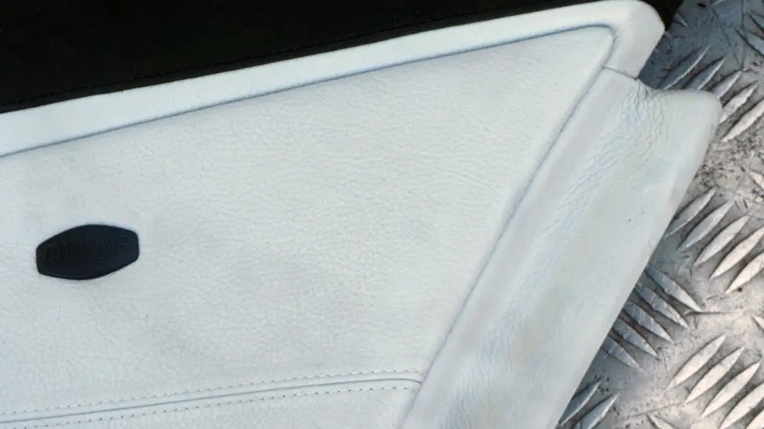 Right O/S Door Leather Card Trim Panel Roller Blind to BMW 5 Series E60 M5 Rear with Part number 7898052 BMW 5 Series E60 M5 Rear Right O/S Door Leather Card Trim Panel Roller Blind - SKU 7898052 - Part number 7898052