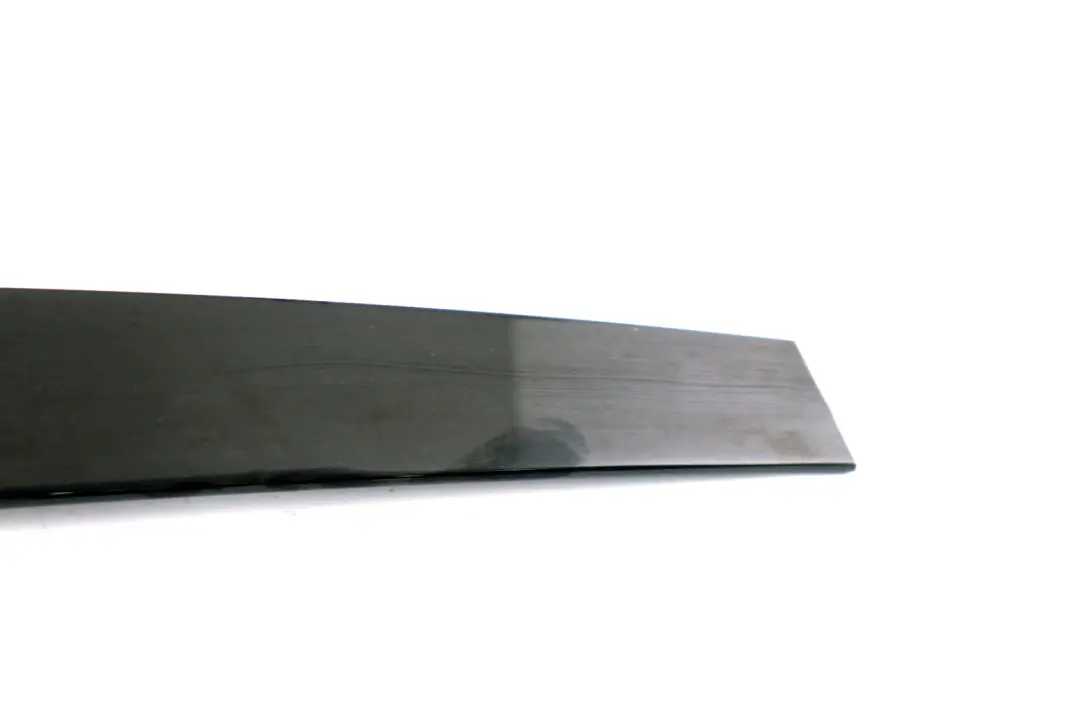 Finitura Telaio Finestrino Montante Anteriore Sinistro Glanzschwarz per BMW E60 E61 con numero di parte 7898141 BMW E60 E61 Finitura Telaio Finestrino Montante Anteriore Sinistro Glanzschwarz - SKU 7898141 - Numero di parte 7898141