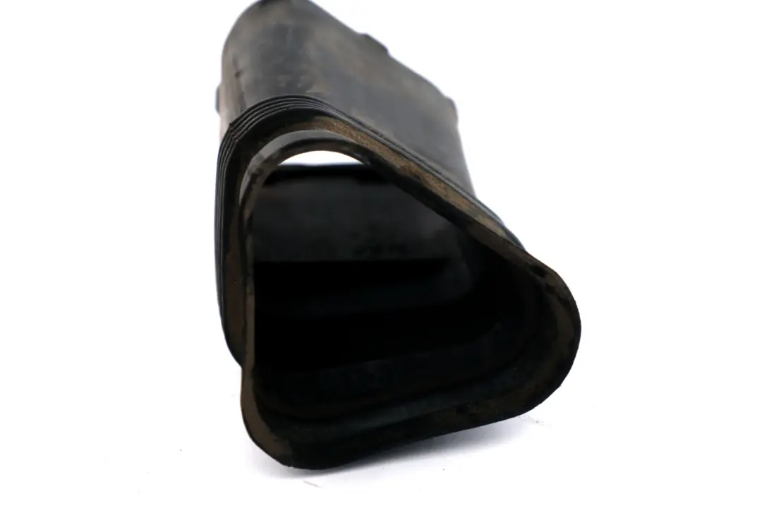 BMW E60 M5 Kanał Rura Wlot Dolot Tunel Powietrza - SKU 7898243 - Numer Części 7898243