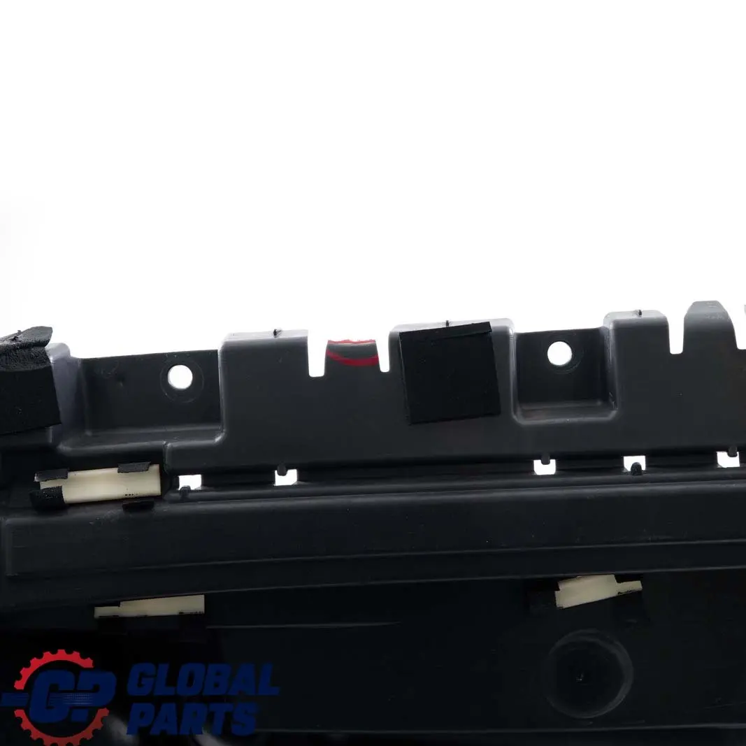 Guia parachoques trasero izquierdo Soporte De montaje para BMW E92 E92N E93 LCI M3 con número de pieza 7900841 BMW E92 E92N E93 LCI M3 Guia parachoques trasero izquierdo Soporte De montaje - SKU 7900841-1 - Número de pieza 7900841