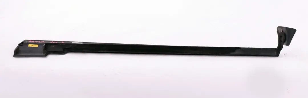 BMW E64 E64N LCI Right O/S Outer Weatherstrip Strip Trim Cover - SKU 7905424 - Part number 7905424