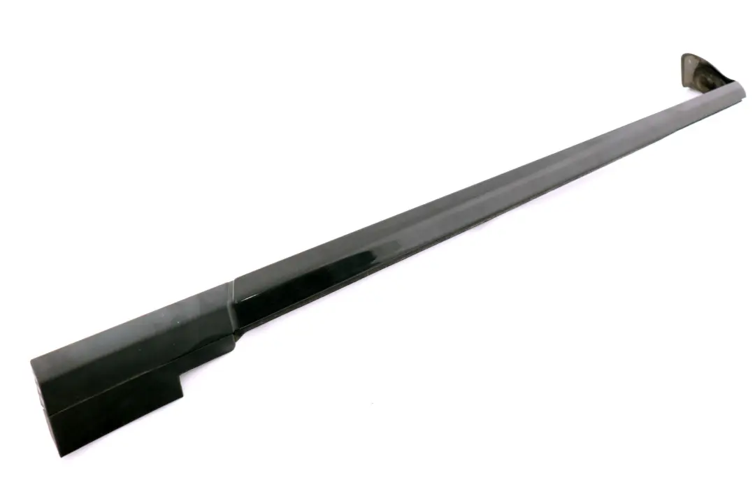 *BMW 6 er E64 E64N LCI Zierleiste Schachtabdeckung aussen links für mit Teilenummer 7905425 *BMW 6 er E64 E64N LCI Zierleiste Schachtabdeckung aussen links - SKU 7905425 - Teilenummer 7905425