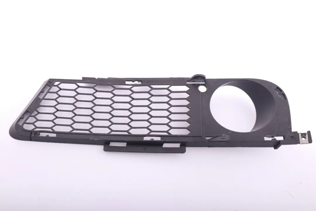 Front Grid Lateral Bumper Grille Trim Right O/S to BMW E90 E91 M Sport with Part number 7906496 BMW E90 E91 M Sport Front Grid Lateral Bumper Grille Trim Right O/S - SKU 7906496 - Part number 7906496
