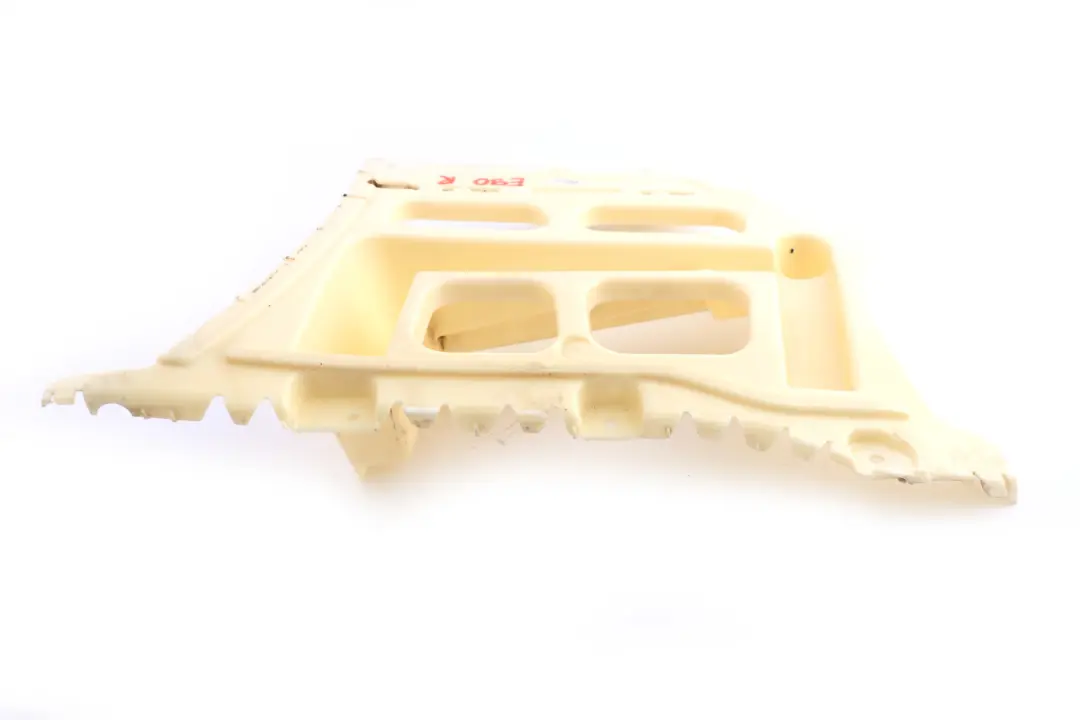 Guida Paraurti Laterale Destra per BMW E90 M Sport con numero di parte 7906506 BMW E90 M Sport Guida Paraurti Laterale Destra - SKU 7906506 - Numero di parte 7906506