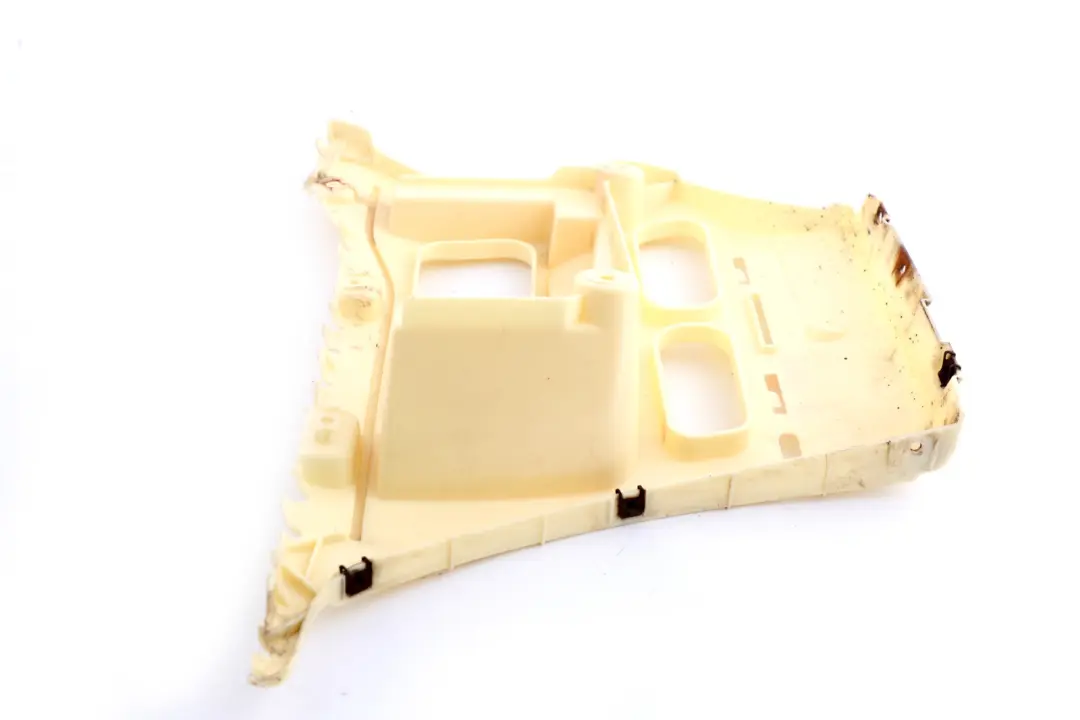 Guida Paraurti Laterale Destra per BMW E90 M Sport con numero di parte 7906506 BMW E90 M Sport Guida Paraurti Laterale Destra - SKU 7906506 - Numero di parte 7906506