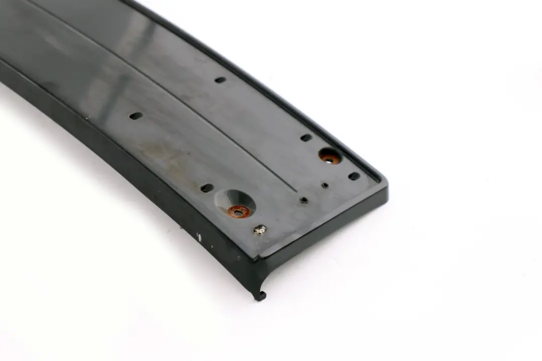 Uchwyt Tablicy Rejestracyjnej Przedni Zderzak do BMW E90 E91 M Sport o numerze 7906510 BMW E90 E91 M Sport Uchwyt Tablicy Rejestracyjnej Przedni Zderzak - SKU 7906510-CAR - Numer Części 7906510