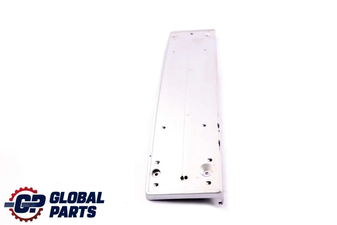 Parachoques delantero Soporte De matricula Titan Silver para BMW E90 E91 M Sport con número de pieza 7906510 BMW E90 E91 M Sport Parachoques delantero Soporte De matricula Titan Silver - SKU 7906510-TS - Número de pieza 7906510