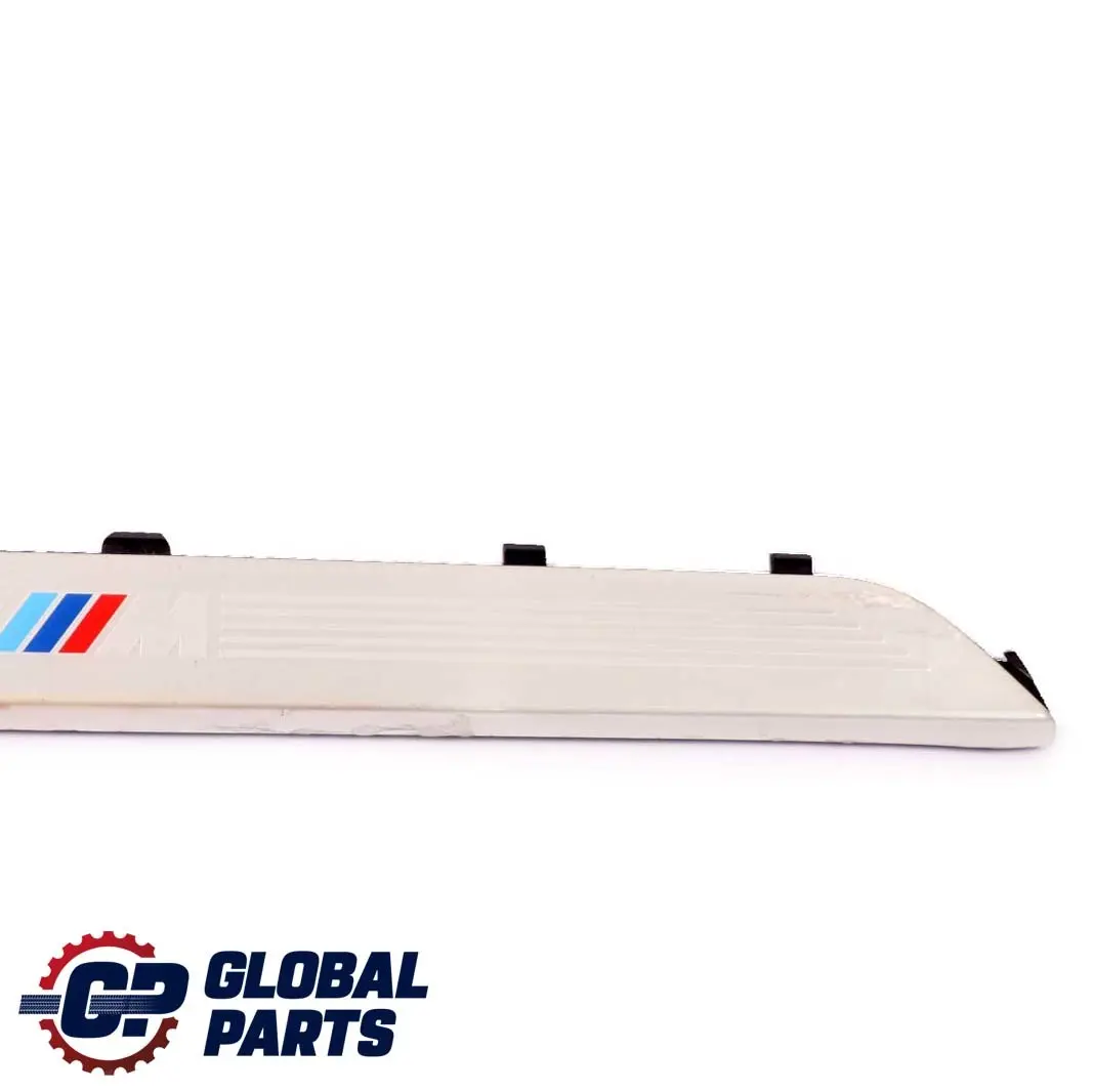 Pacchetto Apertura Ingresso Frontale Dx Cromo per BMW E87 M Sport con numero di parte 7906818 BMW E87 M Sport Pacchetto Apertura Ingresso Frontale Dx Cromo - SKU 7906818-1 - Numero di parte 7906818