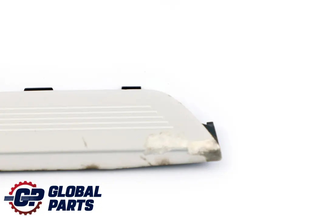 Moldura Tira Entrada Trasera Izquierda para BMW E87 M con número de pieza 7906819 BMW E87 M Moldura Tira Entrada Trasera Izquierda - SKU 7906819 - Número de pieza 7906819