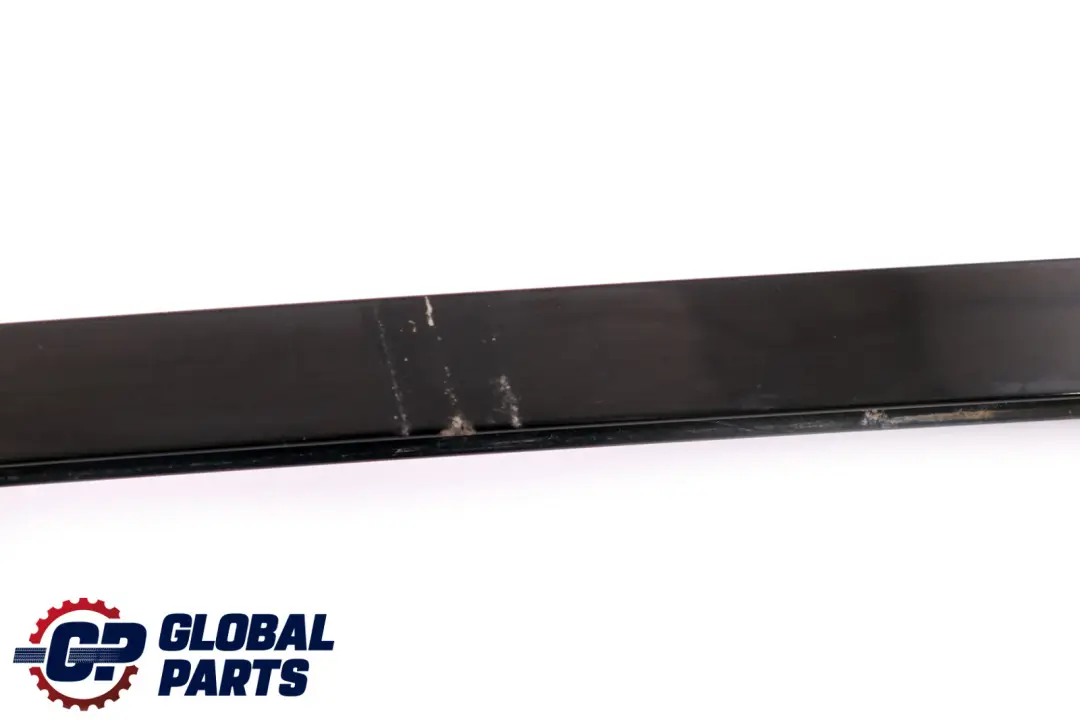 BMW E91 Apertura Fensterf?hrungssteg SX Nero Lucido 5135 - SKU 7906915 - Numero di parte 7906915