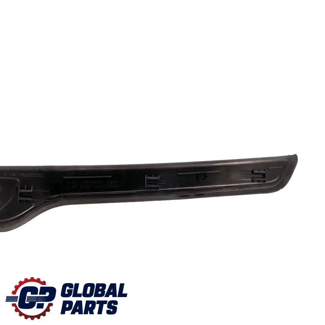 BMW 3 er E90 E90N E91 E91N LCI M SPORT Blende Einstieg hinten rechts - SKU 7907160 - Teilenummer 7907160