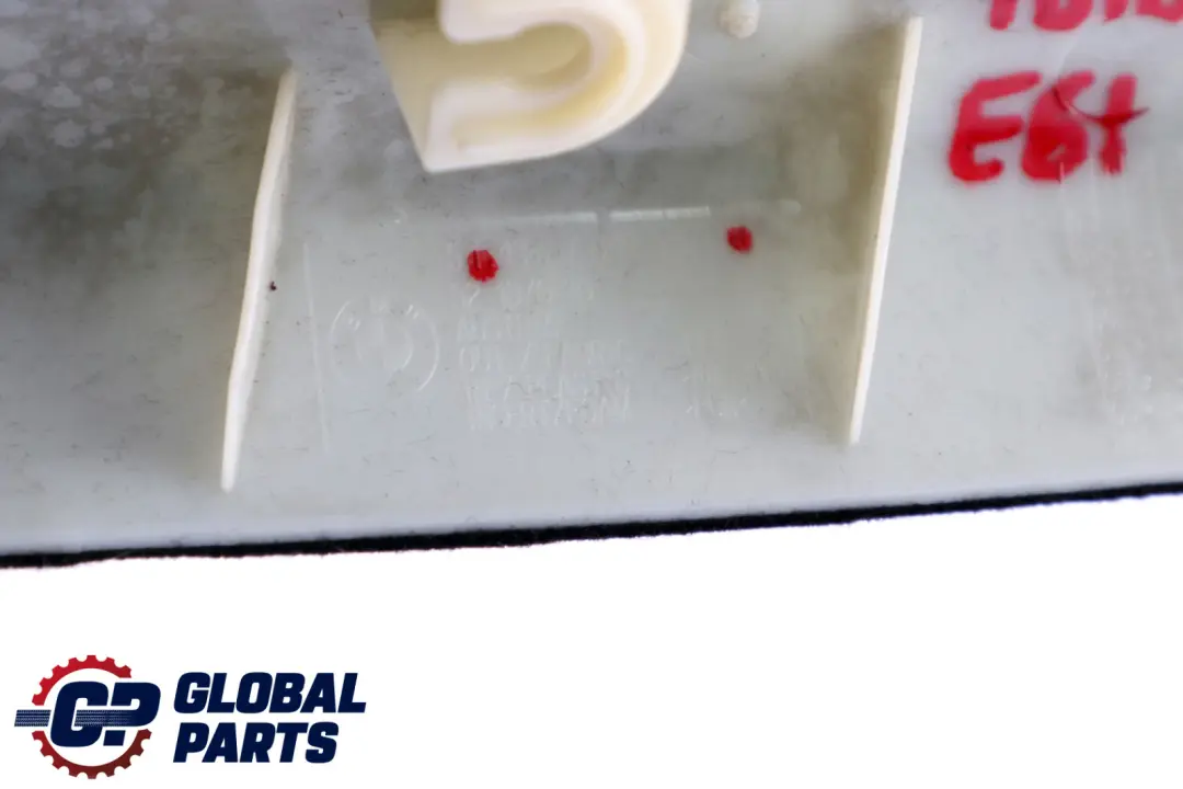 Panel Osłona Słupka Listwa Prawy Przód Antracyt Czarny 7049902 do BMW E61 LCI o numerze 7918570 BMW E61 LCI Panel Osłona Słupka Listwa Prawy Przód Antracyt Czarny 7049902 - SKU 7918570 - Numer Części 7918570