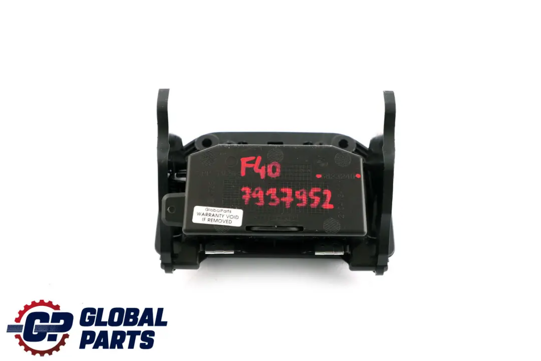 BMW F40 F44 Vano portaoggetti incernierato nel cruscotto Nero 6823240 - SKU 7937952 - Numero di parte 7937952