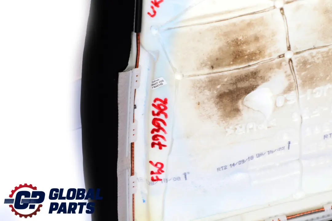 Tylna Kanapa Skóra Tkanina Czarny do Mini Cooper F56 o numerze 7939562 Mini Cooper F56 Tylna Kanapa Skóra Tkanina Czarny - SKU 7939562 - Numer Części 7939562