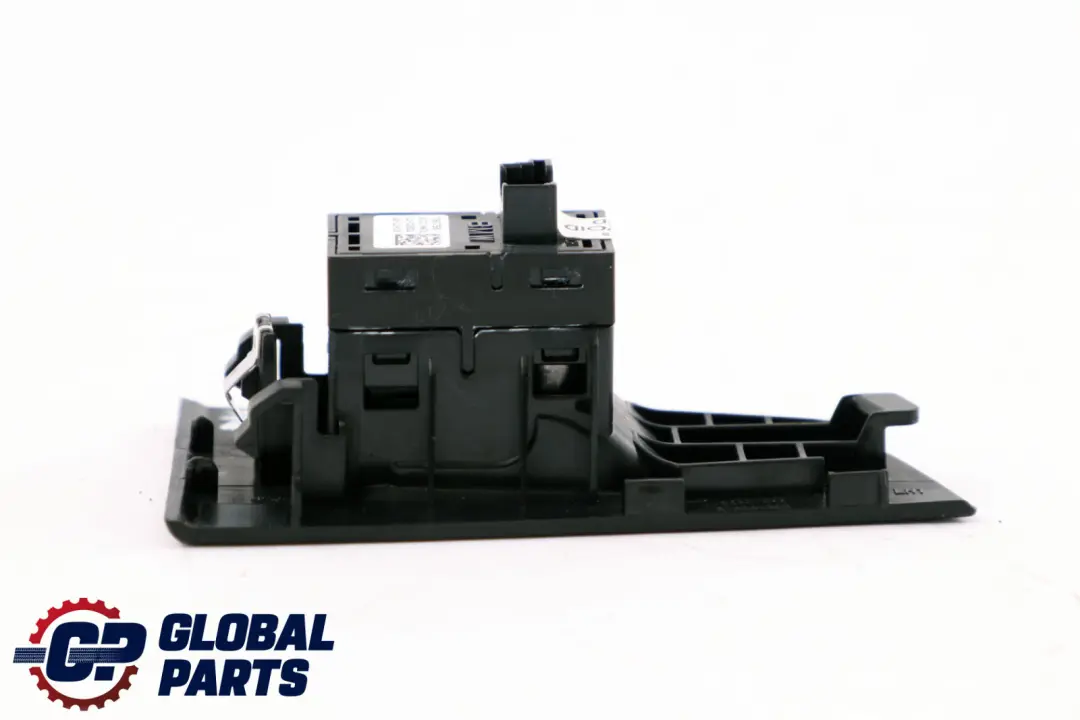 BMW F40 Interruttore Controllo Pulsante Alzacristalli Posteriore Sinistro Trim - SKU 7945215 - Numero di parte 7950756