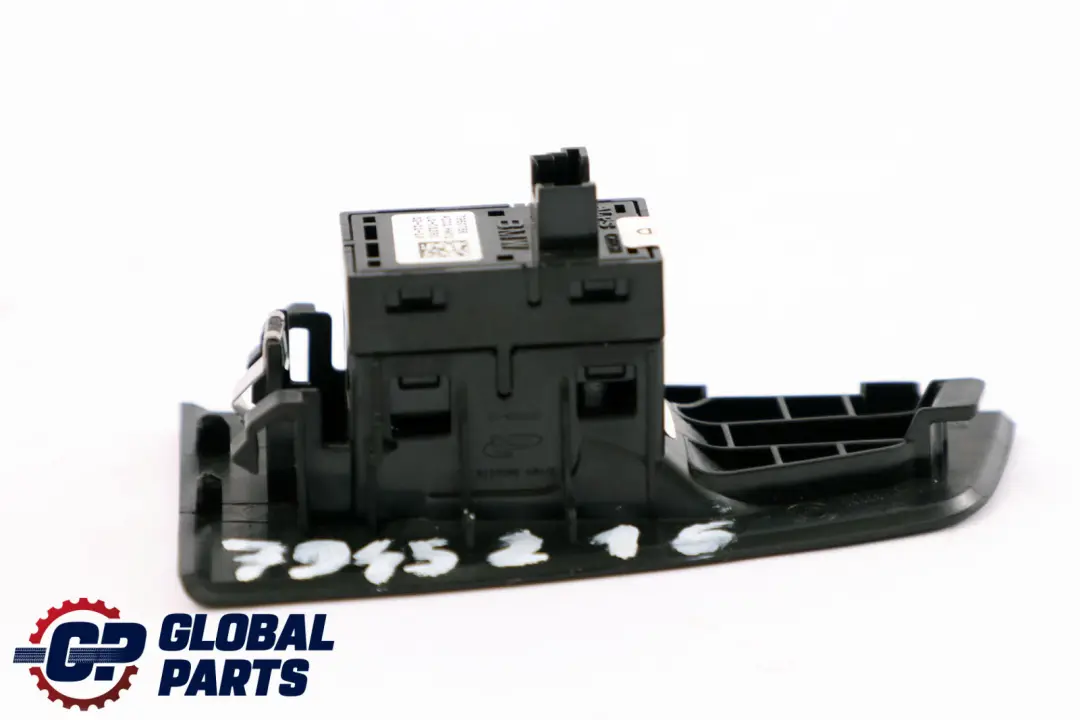 Interruttore controllo Alzacristalli elettrici Pulsante posteriore Trim per BMW F40 con numero di parte 7950756 BMW F40 Interruttore controllo Alzacristalli elettrici Pulsante posteriore Trim - SKU 7945216 - Numero di parte 7950756