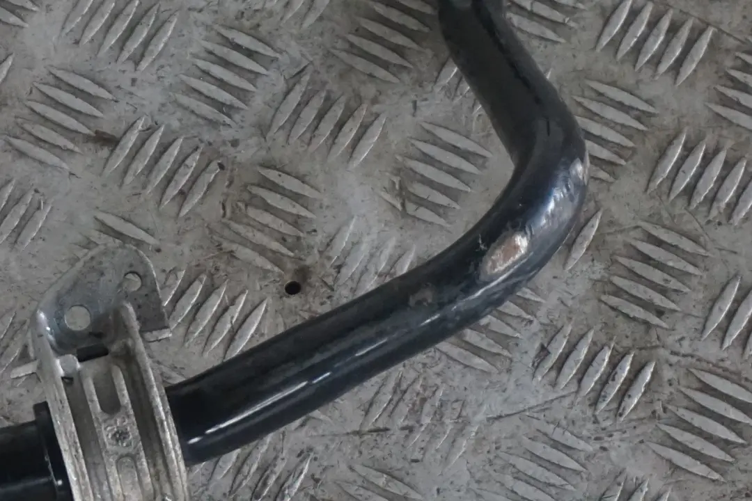 Stabilisateur Avant Barre Anti-Roll pour BMW F80 M3 LCI F82 F83 M4 à propos du numéro de pièce 8011850 BMW F80 M3 LCI F82 F83 M4 Stabilisateur Avant Barre Anti-Roll - SKU 8011850 - Numéro de pièce 8011850