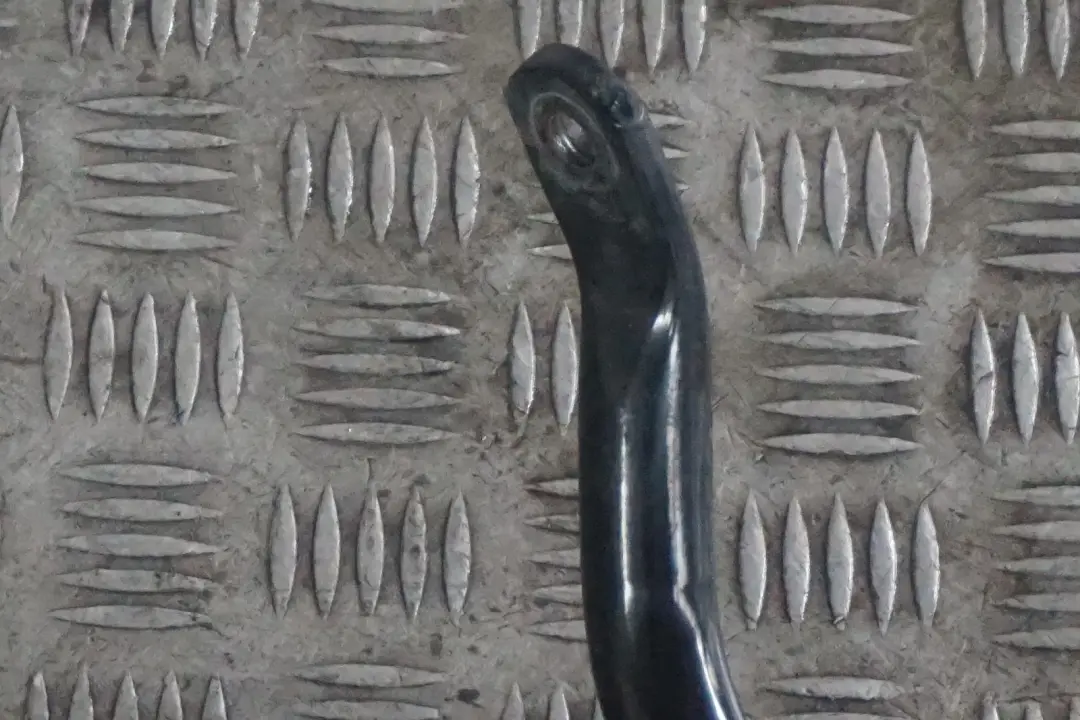 Stabilisateur Avant Barre Anti-Roll pour BMW F80 M3 LCI F82 F83 M4 à propos du numéro de pièce 8011850 BMW F80 M3 LCI F82 F83 M4 Stabilisateur Avant Barre Anti-Roll - SKU 8011850 - Numéro de pièce 8011850